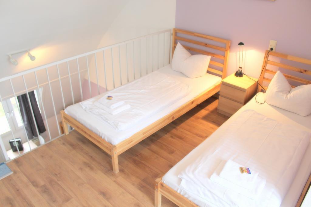 Stayinn Hostel Und Gaestehaus Freiburg im Breisgau Værelse billede