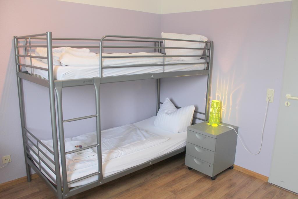 Stayinn Hostel Und Gaestehaus Freiburg im Breisgau Værelse billede